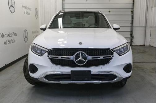 2025 Mercedes-Benz GLC 300 4MATIC