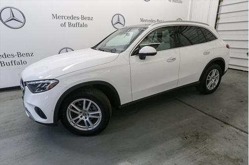 2025 Mercedes-Benz GLC 300 4MATIC