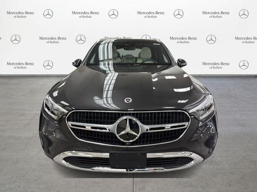 2026 Mercedes-Benz GLC 300 4MATIC
