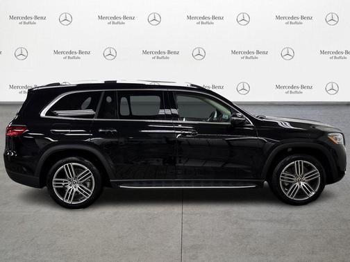 2026 Mercedes-Benz GLS 450 4MATIC
