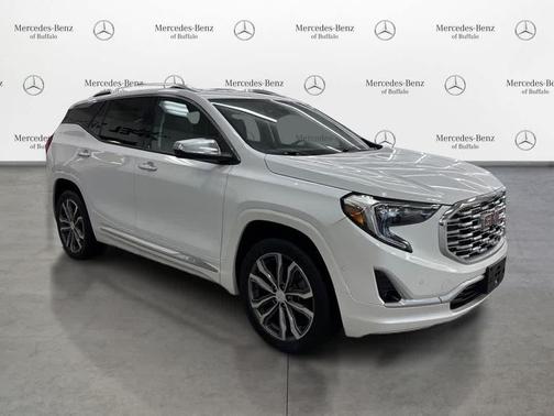 White Frost Tricoat 2020 GMC Terrain Denali