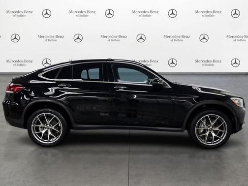 BK 2023 Mercedes-Benz GLC 300 4MATIC Coupe