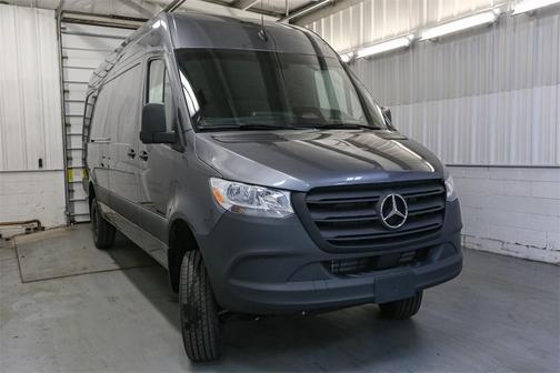 2025 Mercedes-Benz Sprinter 2500 High Roof