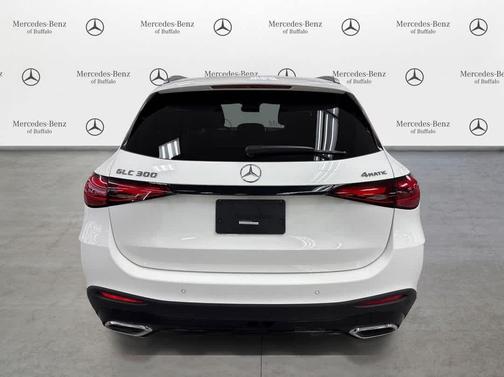 Polar White 2026 Mercedes-Benz GLC 300 4MATIC