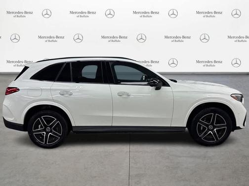 Polar White 2026 Mercedes-Benz GLC 300 4MATIC