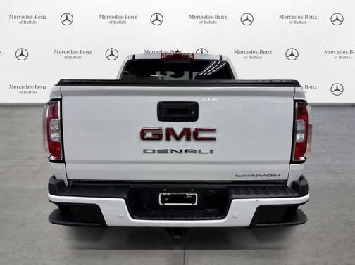Summit White 2021 GMC Canyon Denali