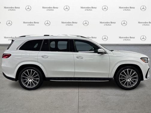 2025 Mercedes-Benz GLS 580 4MATIC