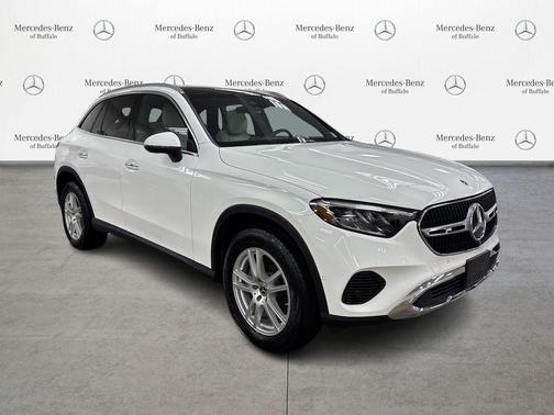 2025 Mercedes-Benz GLC 300 4MATIC