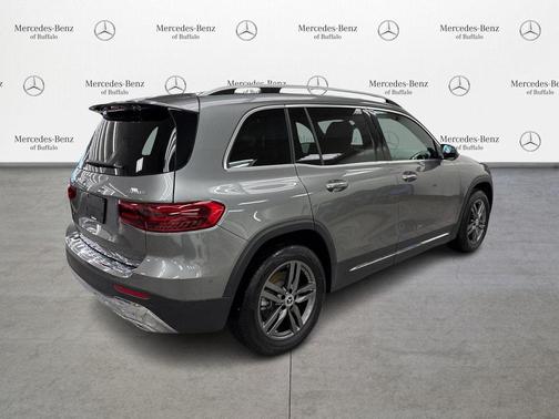2026 Mercedes-Benz GLB 250 4MATIC