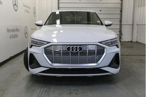 2023 Audi e-tron Sportback S line Premium Plus
