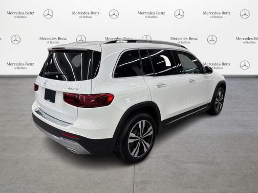 2025 Mercedes-Benz GLB 250 4MATIC