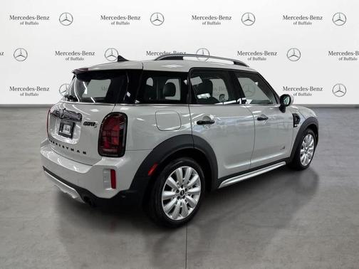 White Silver Metallic 2022 MINI Countryman Cooper S ALL4