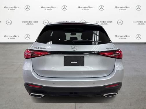 2026 Mercedes-Benz GLC 300 4MATIC
