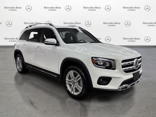 Polar White 2022 Mercedes-Benz GLB 250 4MATIC