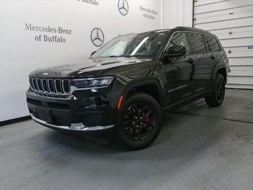 2022 Jeep Grand Cherokee L Laredo