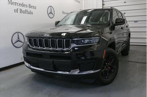 2022 Jeep Grand Cherokee L Laredo
