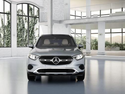Cirrus Silver Metallic 2026 Mercedes-Benz GLC 300 4MATIC
