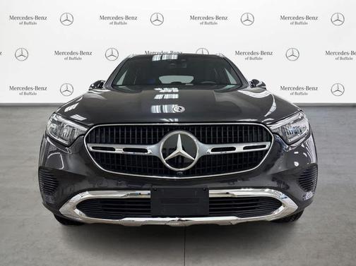 Graphite Grey Metallic 2026 Mercedes-Benz GLC 300 4MATIC