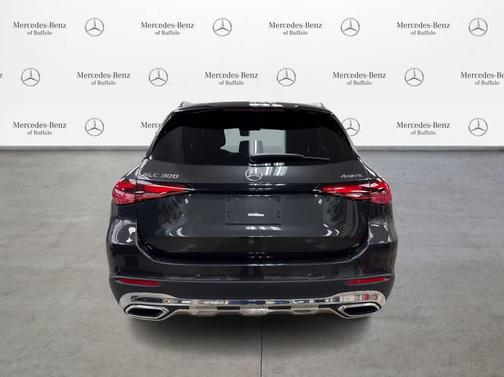 2026 Mercedes-Benz GLC 300 4MATIC