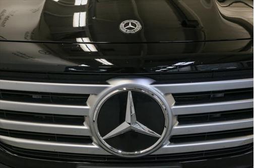 2025 Mercedes-Benz GLB 250 4MATIC