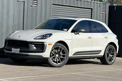 2023 Porsche Macan T