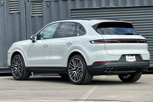 2026 Porsche Cayenne Cayenne