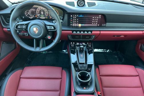 2026 Porsche 911 Carrera GTS