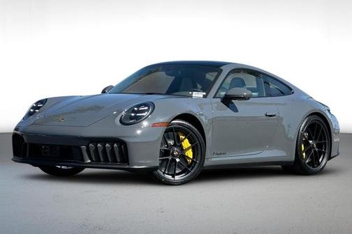 2025 Porsche 911 Carrera GTS
