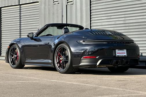 2026 Porsche 911 Carrera 4 GTS