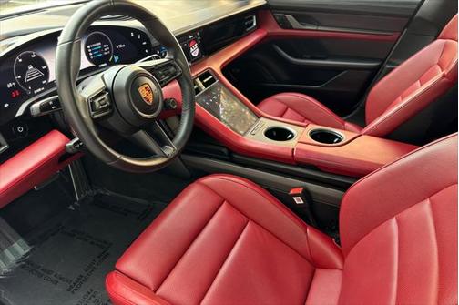 2020 Porsche Taycan Turbo S
