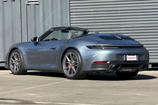 2026 Porsche 911 Carrera S