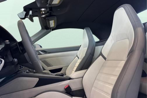 2026 Porsche 911 Carrera S