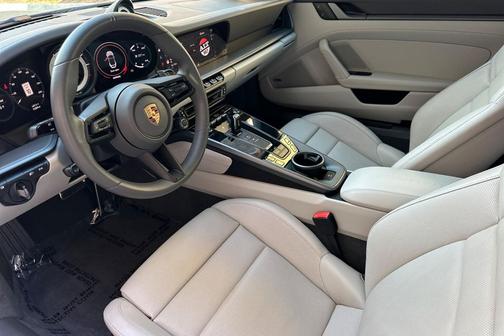2023 Porsche 911 Carrera S