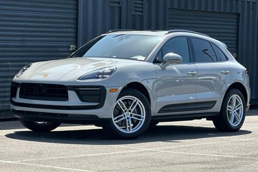 Chalk 2026 Porsche Macan Macan