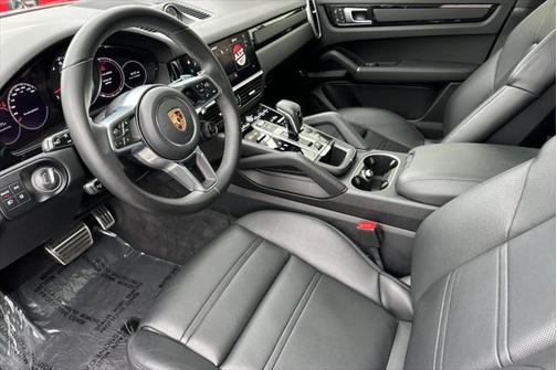 2022 Porsche Cayenne S