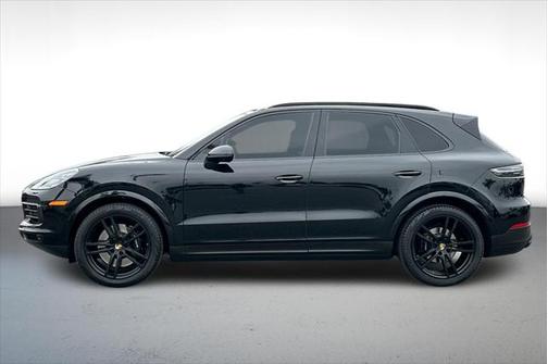 2022 Porsche Cayenne S