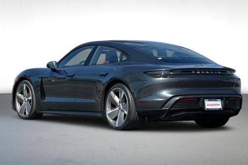 2023 Porsche Taycan 