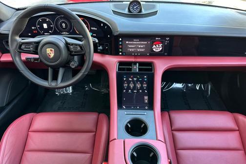 2023 Porsche Taycan 