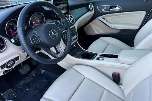 2019 Mercedes-Benz GLA 250 Base