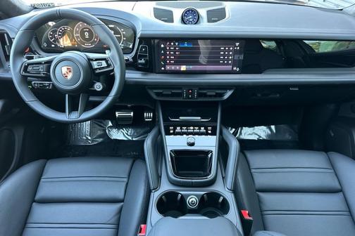 2026 Porsche Cayenne GTS