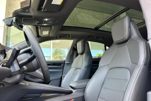 Slate Grey Neo 2026 Porsche Macan Macan Electric