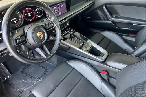 2020 Porsche 911 Carrera 4S
