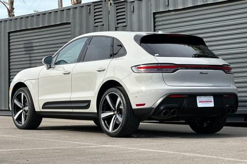 2023 Porsche Macan T