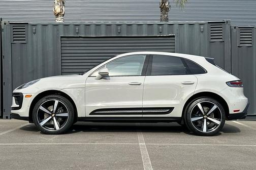 2023 Porsche Macan T