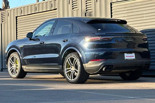 2022 Porsche Cayenne Cayenne E-Hybrid