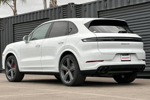 2026 Porsche Cayenne S