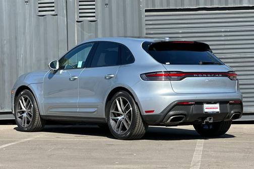 2023 Porsche Macan 