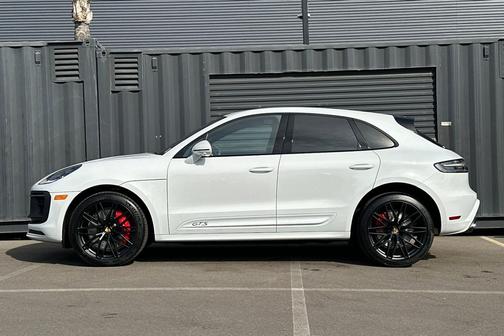 2026 Porsche Macan GTS