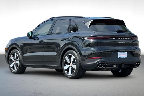 2026 Porsche Cayenne E-Hybrid