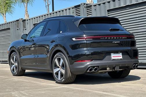 2026 Porsche Cayenne Cayenne